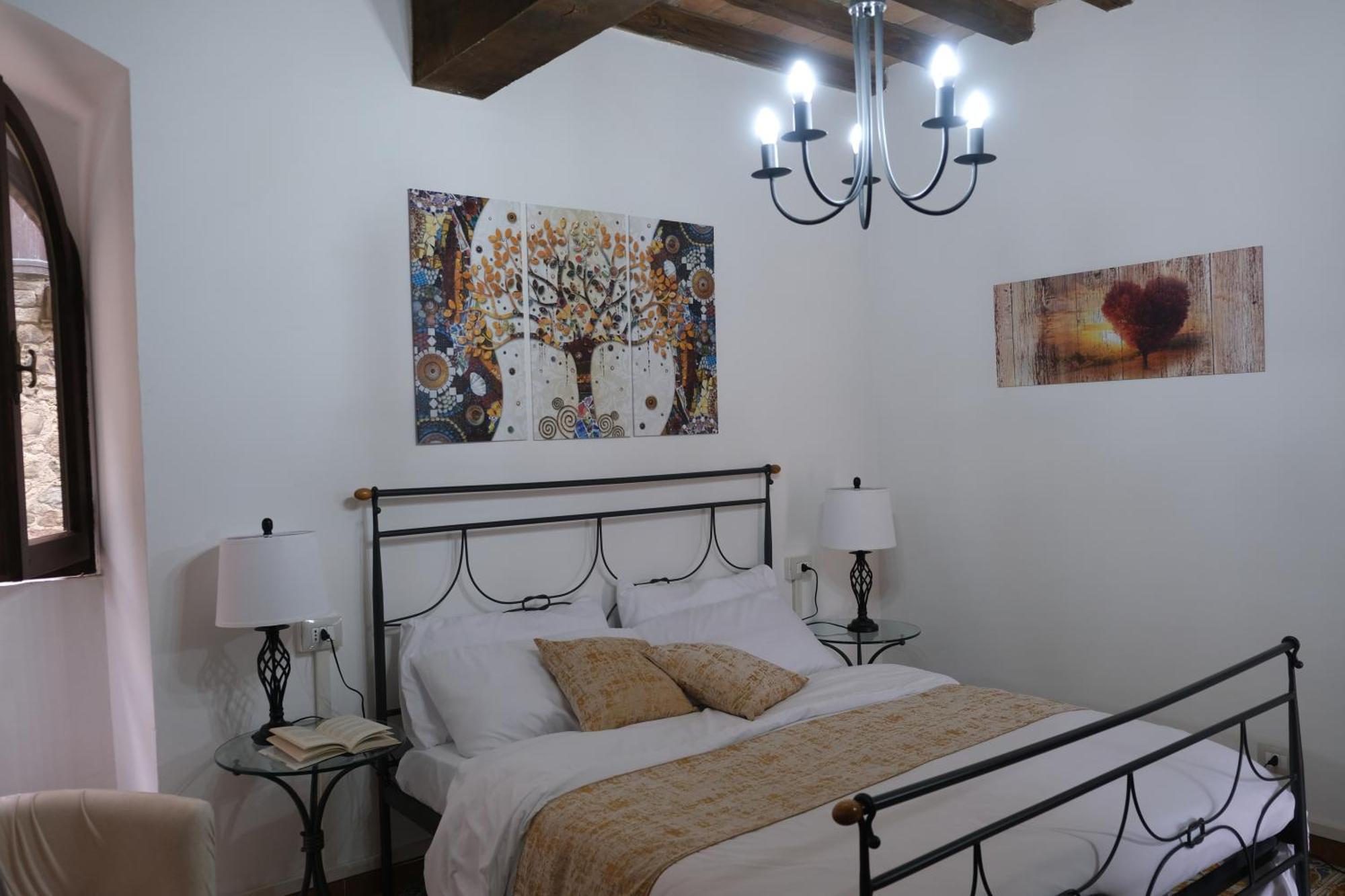 Joy'S Nest Apartment Todi Exterior photo